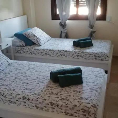 Primera Linea De Playa Costa Del Sol * مانيلفا